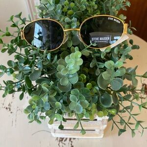 Steve Madden Gold Frame Sunglasses